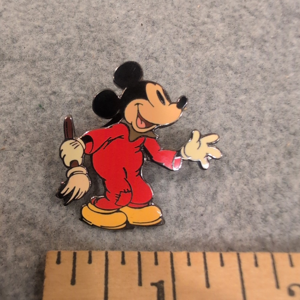 Disney Catalog Mickey Mouse Brave Little Tailor Red Pajamas Enamel Pin Exclusive - Picture 2 of 4